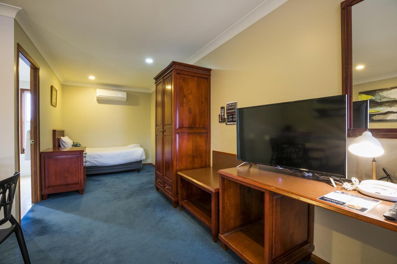 Nightcap At Federal Hotel Toowoomba Extérieur photo